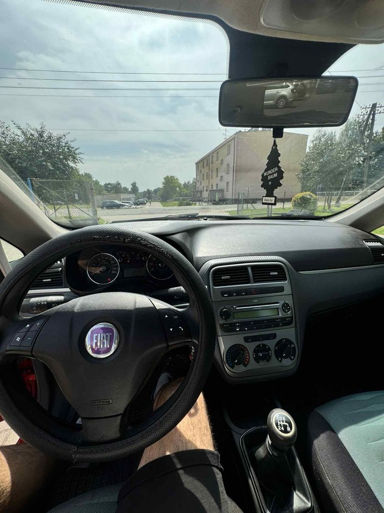 Fiat Punto 1.4 z gazem