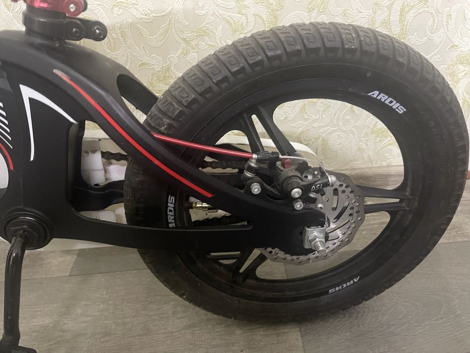 Велосипед дитячий Аrdis 16