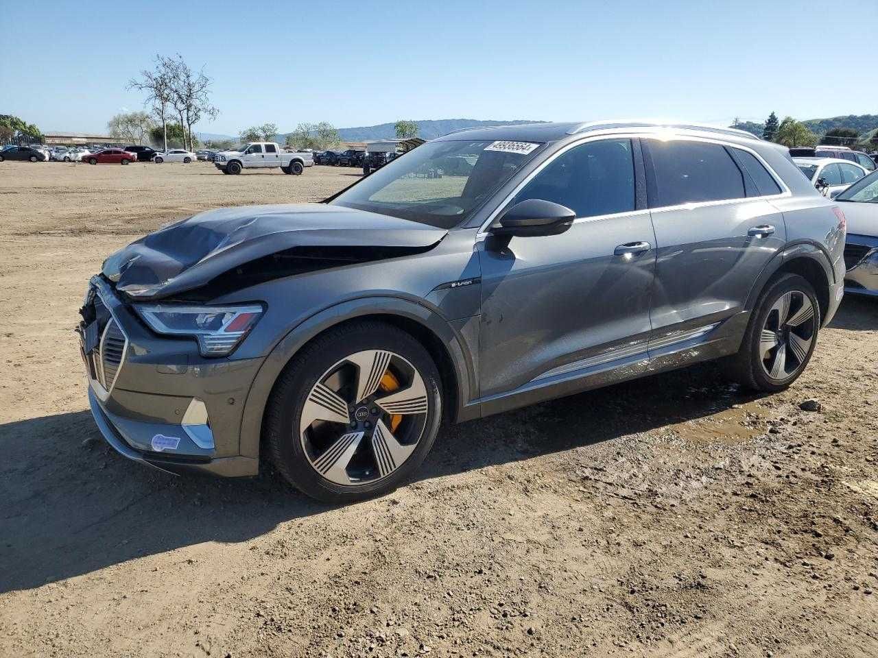 Авторазборка AUDI E TRON разборка шрот e-tron детали разборка запчасти