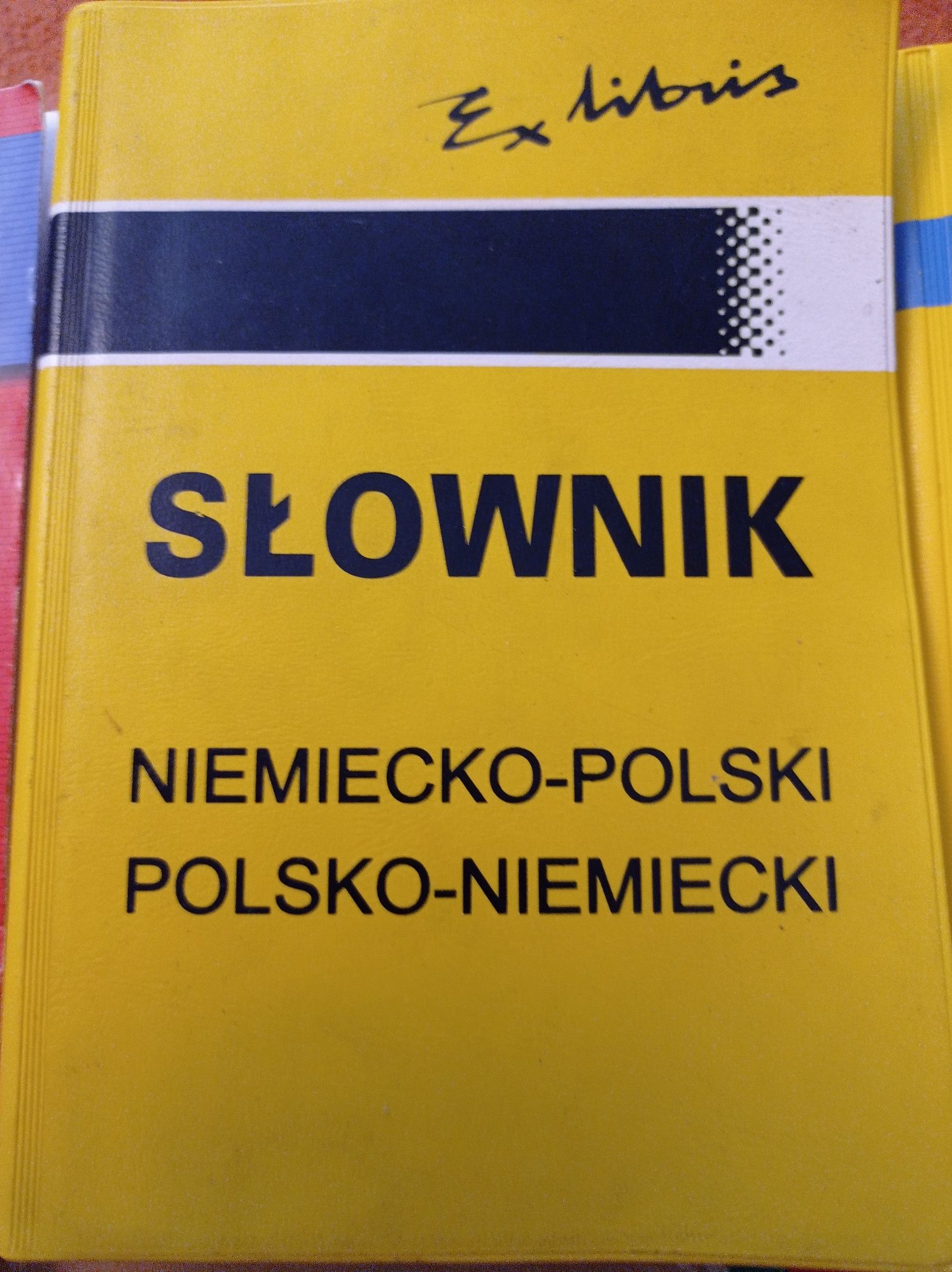 Słowniki polsko-angielskie, polsko-niemieckie, ortograficzne