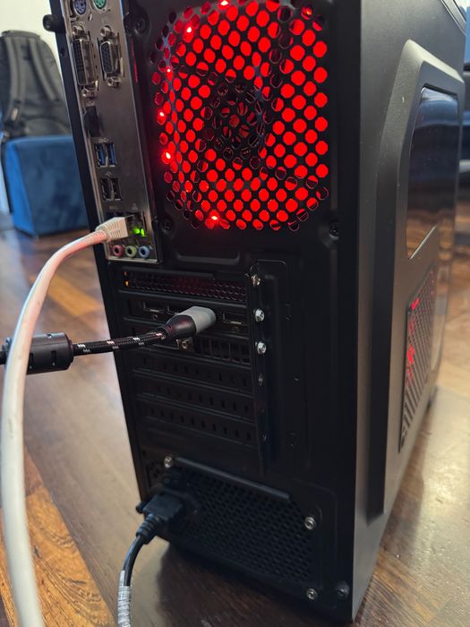 Komputer Gamingowy Ryzen 5 2600x 960GTX ram 16GB