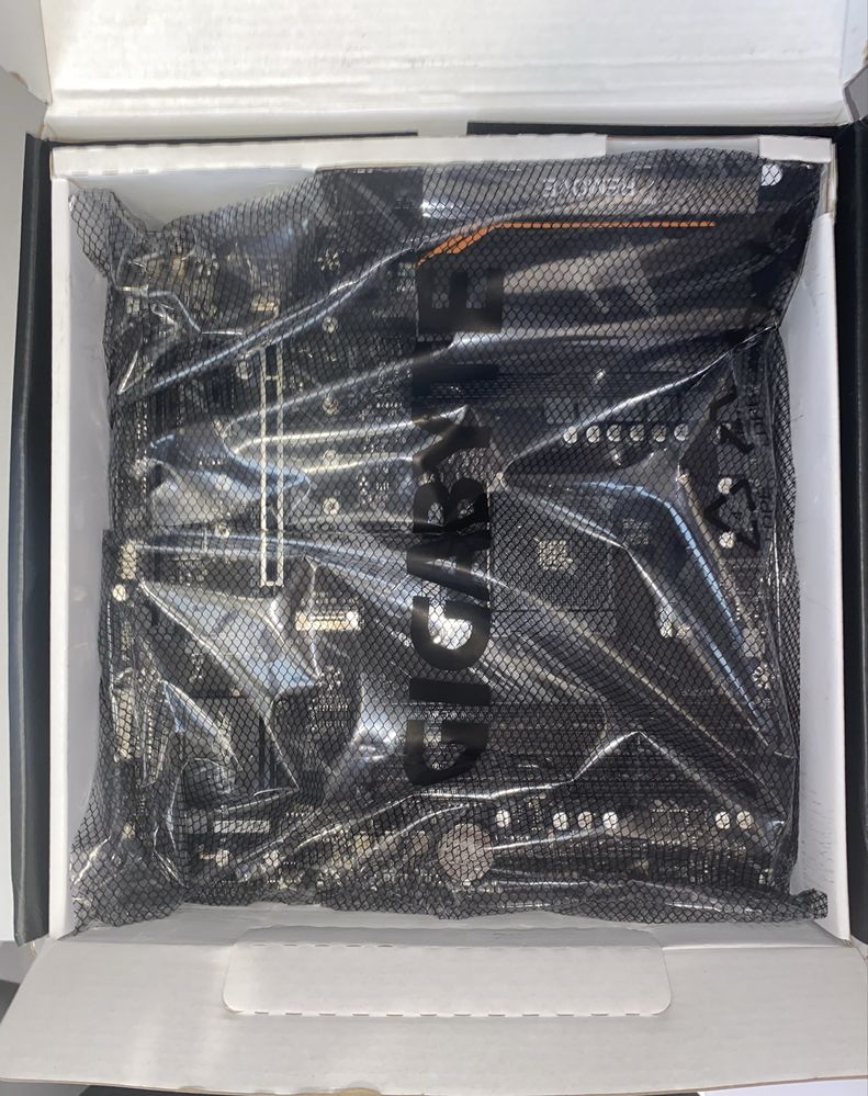 Новая материская плата GIGABYTE B550M AORUS ELITE