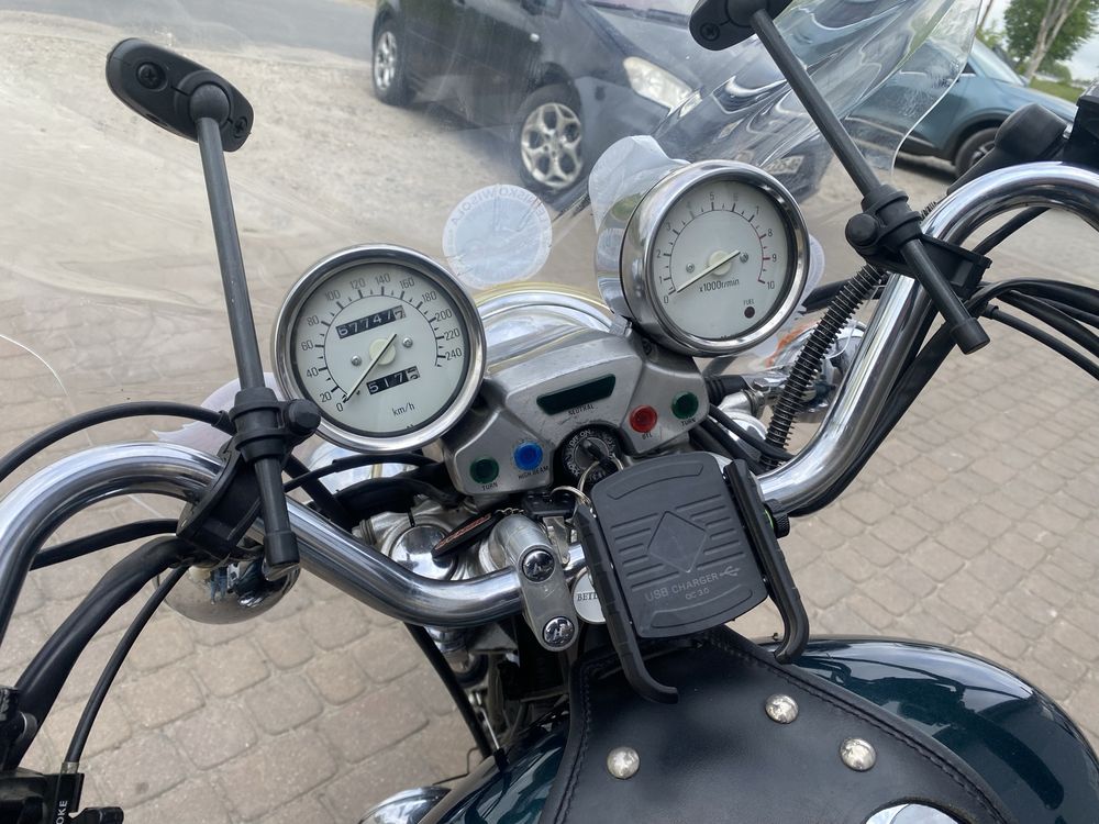 Yamaha XV 1100 Virago zareejstrowana ubrana kufry szyba