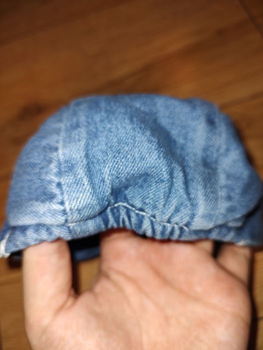 Czapka jeansowa z daszkiem