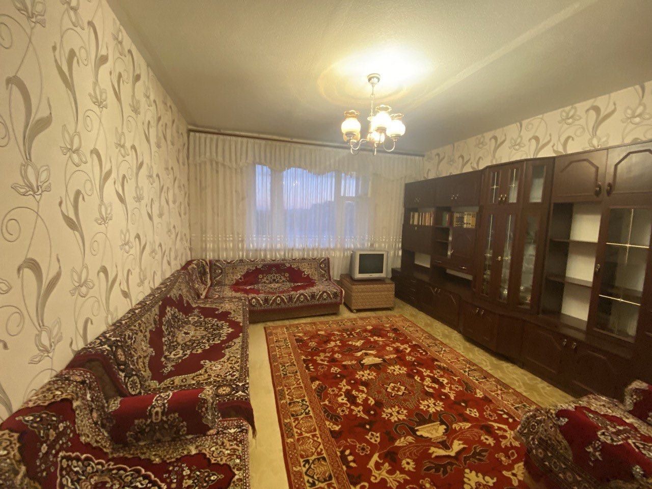 Продам ковер 3×2,5