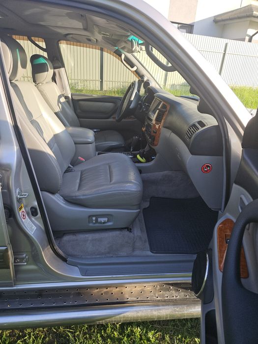 Toyota Land cruiser 100, 2004 року