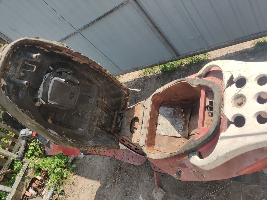 Великий двомісний скутер 150 кубів viper volcano