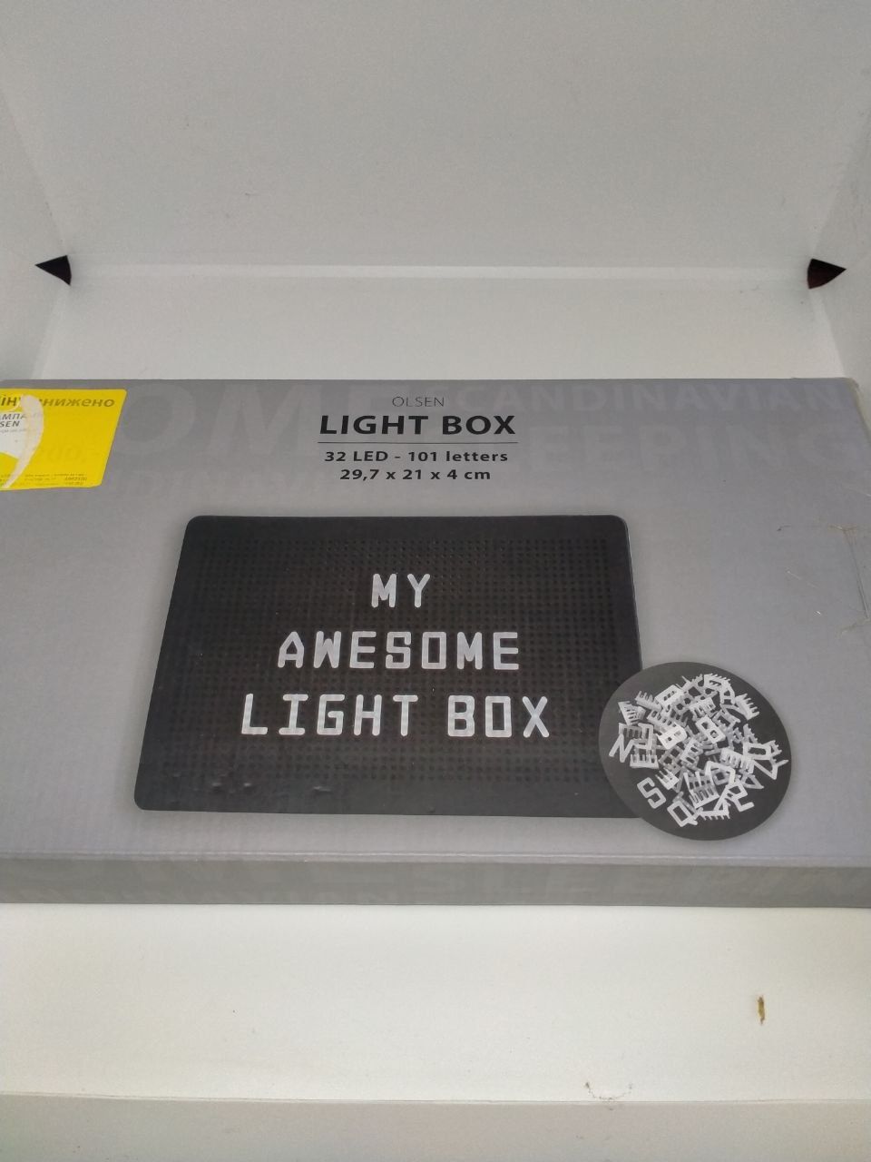 Light Box, 101 літера