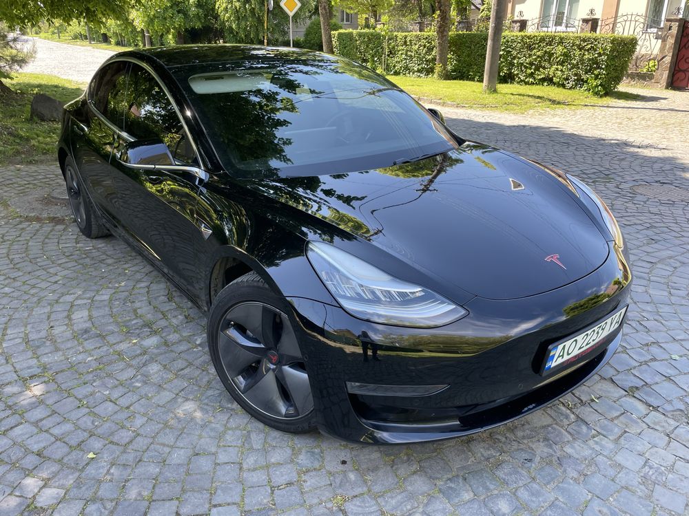 Tesla Model 3 2018