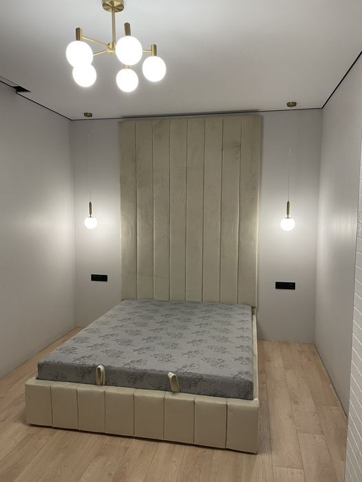 Ліжко. Виготовлення ліжок на замовлення.