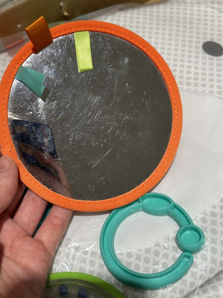 Розвиваючий коврик bright starts tummy time prop&play