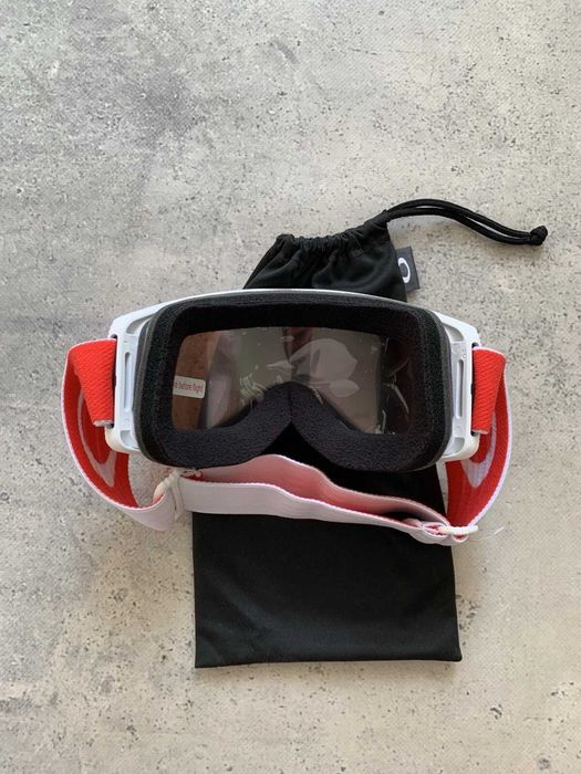 Маска гірськолижна Oakley Flight Tracker М Prizm окуляри очки