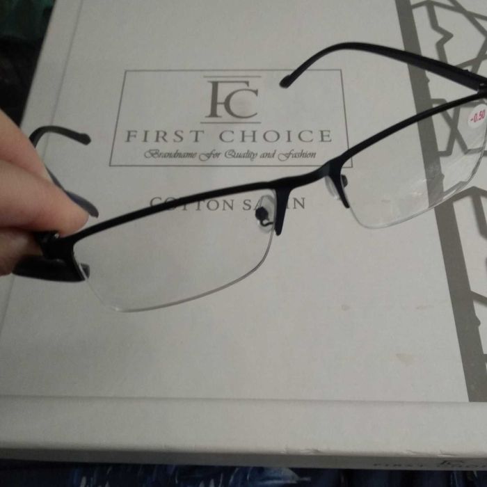 Очки для зрения с минусовыми диоптриями  от -0,5;  -0,75  до  -10,0