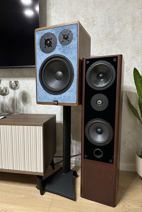 Vogel’s.  vls 60 підставки під акустику