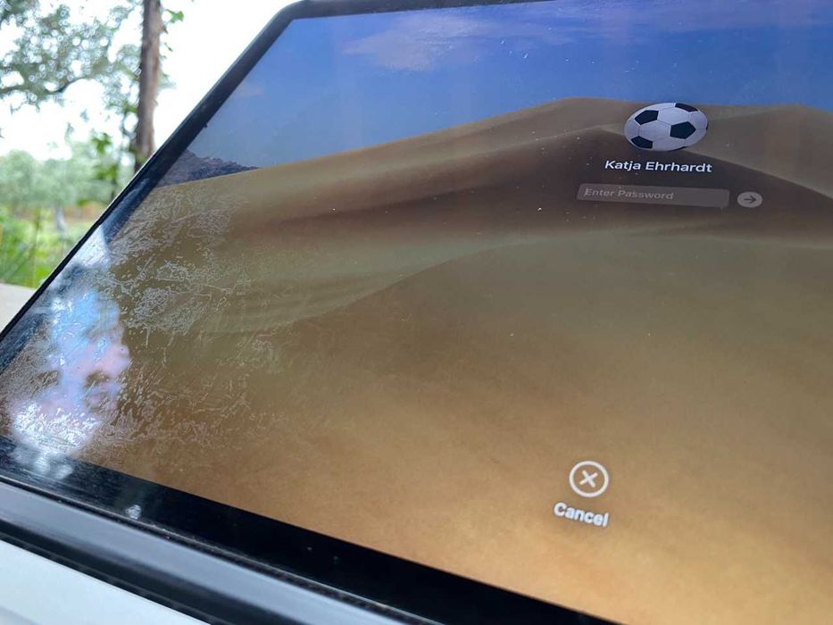 Mac Book Pro, 8GB, 2GHz, 15", 2017, used64550904126593123