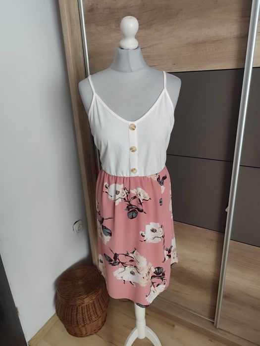 Letnia sukienka r. 44