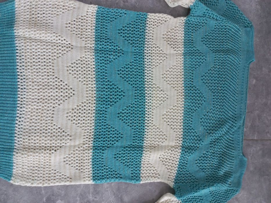 Sweter ażurowy nowy