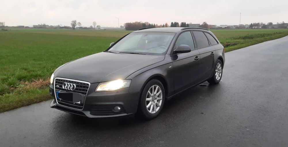Audi A4 Avant S-LINE 2.7 190 KM