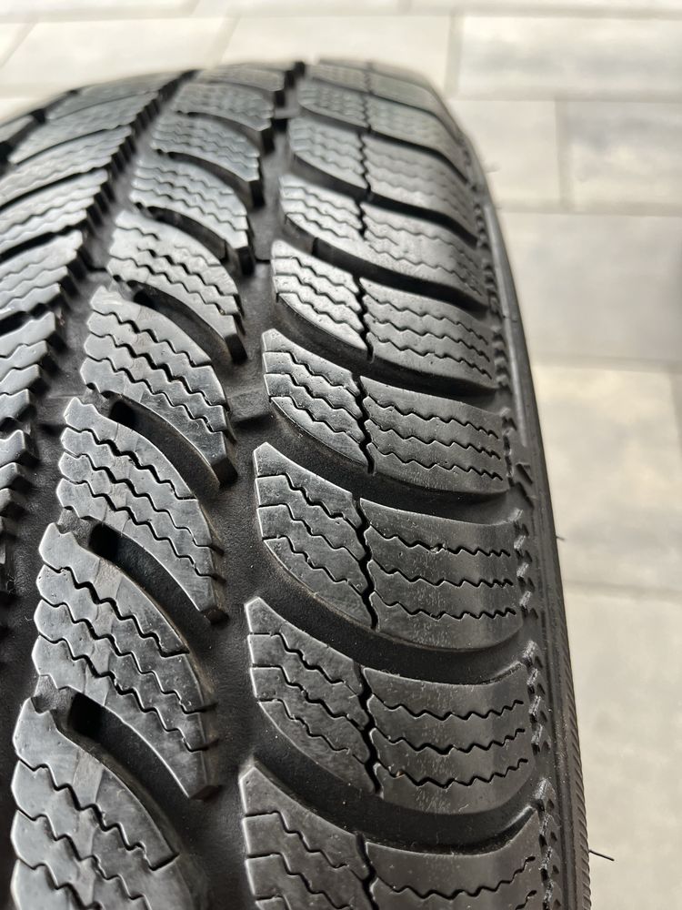 Zimowe Debica 185/60 r15 jak nowe