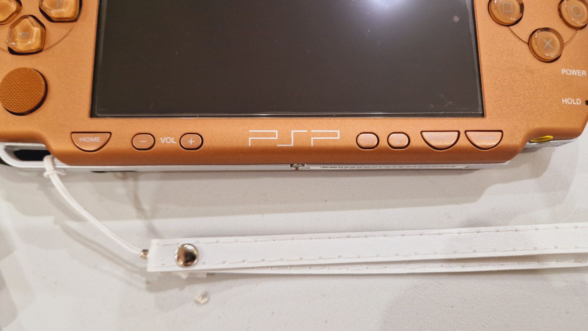 Sony PSP 2000 64гиг с играми 130шт