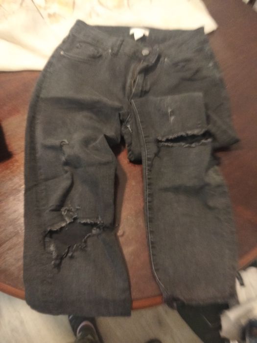 Calças em bom estado
