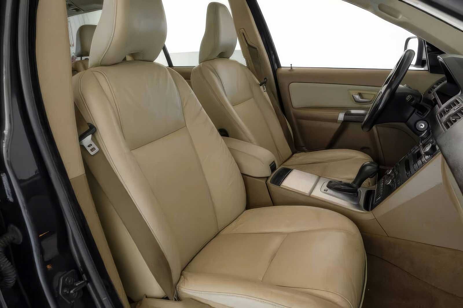 2013 Volvo  XC90