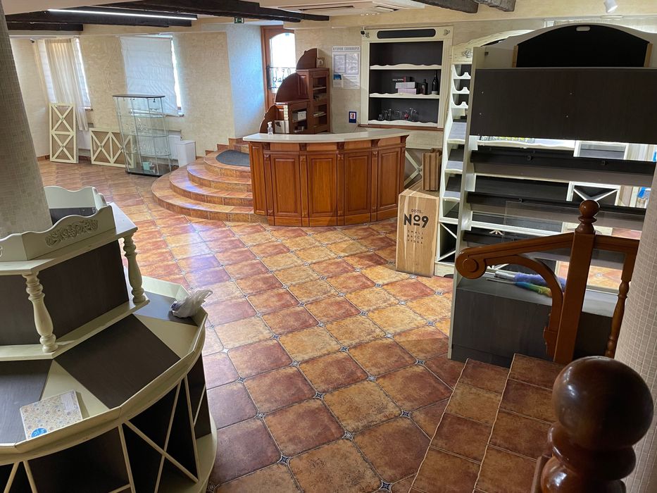 Оренда 400 м2 в центрі Харкова: офіс, торгівельні приміщення, ресторан