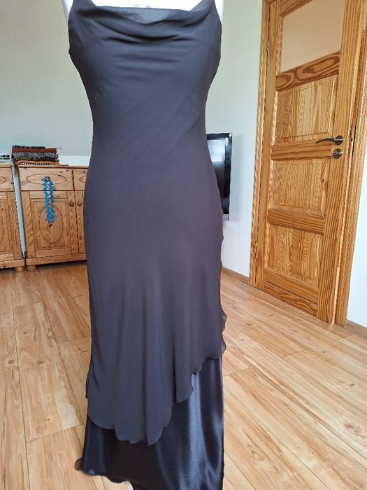 Nowa, piękna suknia r.44