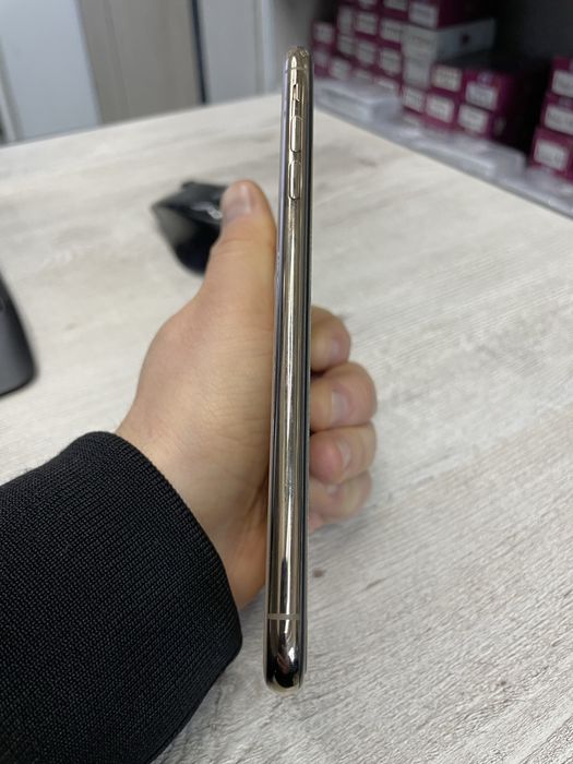 iPhone xs max gold 256gb