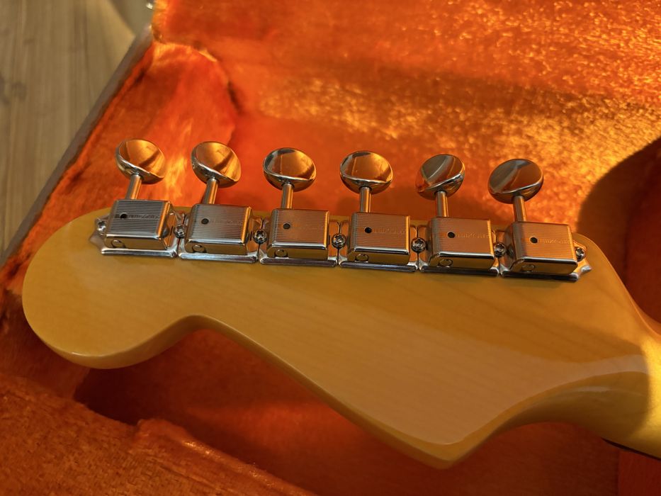 Fender American Vintage II 1961 Stratocaster RW Olympic White