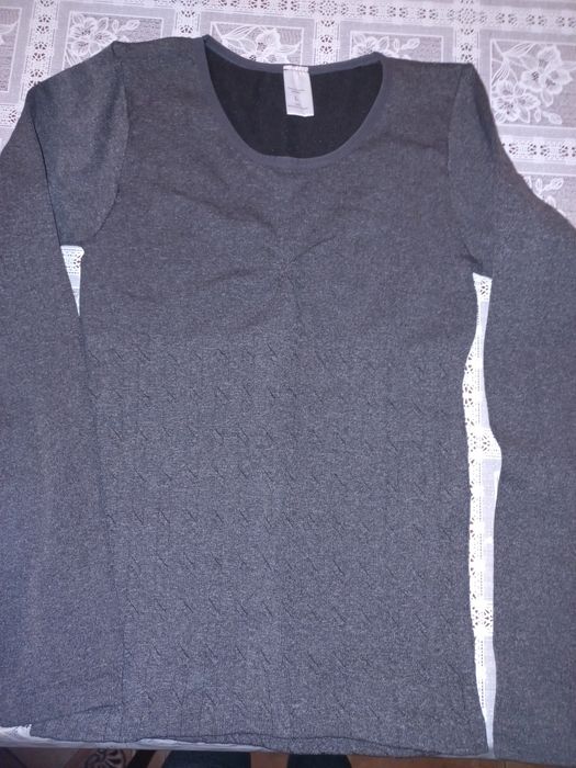 Koszulka termoaktywna damska  r.L Nowa