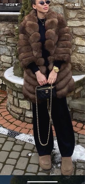 Шуба песець соболь с м англійський комір трендова фінський пісець беж