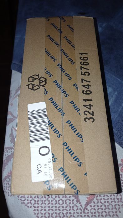 Vendo caixa de lâmpadas, conforme especificações na caixa.