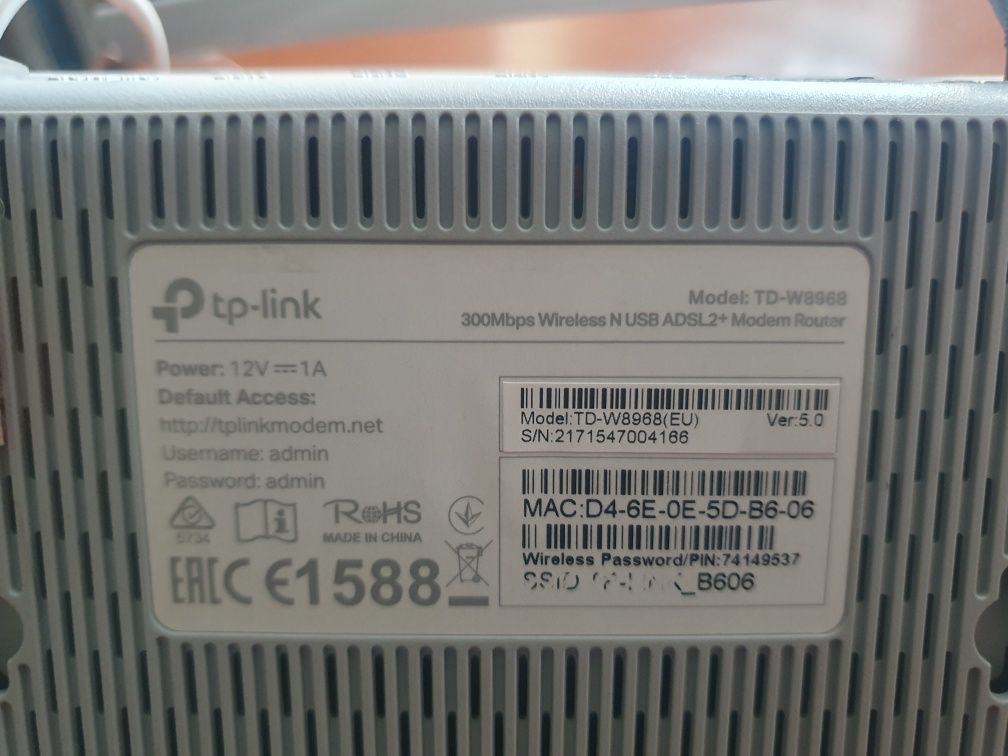 Router WiFi TP-LINK  TD-W8968