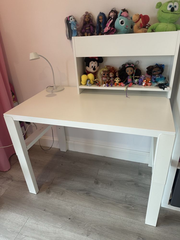 Biurko z nadstawką dla dzieci Ikea