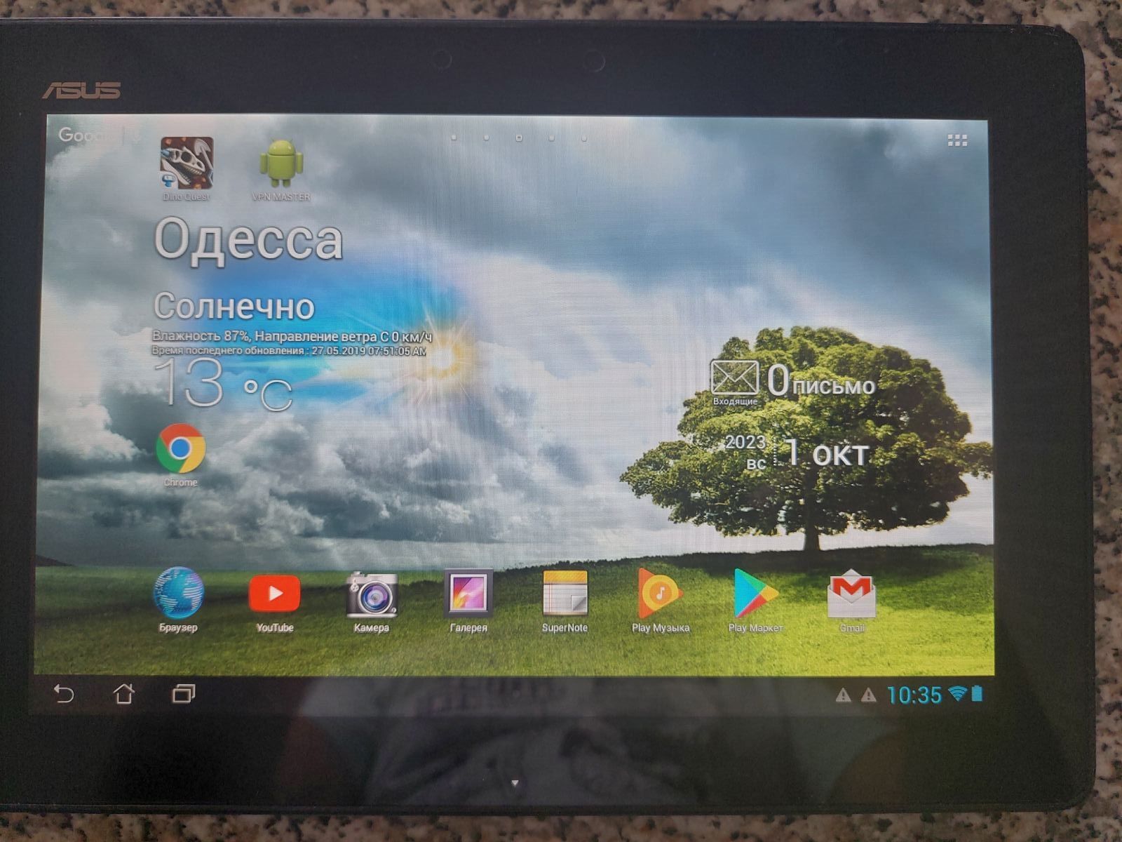 Планшет Asus TF300T