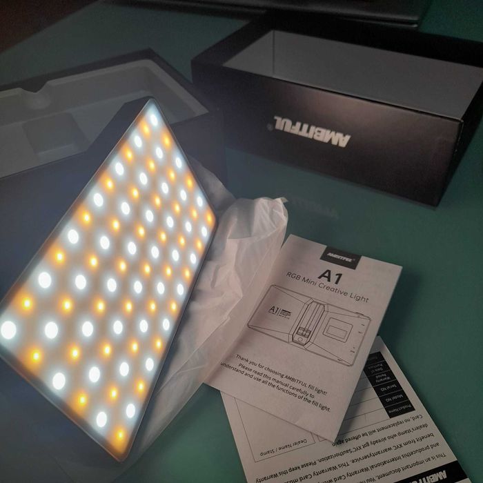 RGB mini creative light (AMBITFUL A1) - como novo