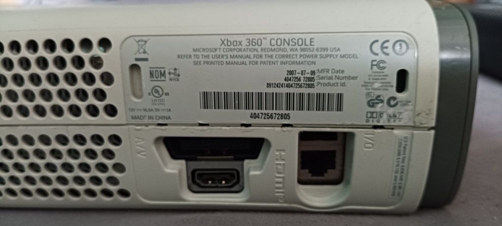 Xbox 360 komplet, pad z analogami hala