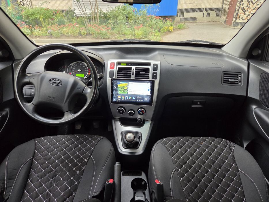 Hyundai Tucson 2008 2.0 на тимчасовій для ЗСУреєстрації.