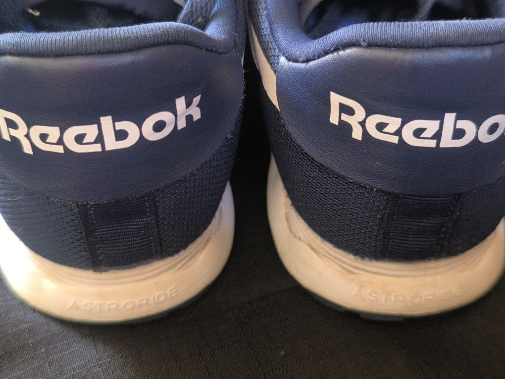 Buty Reebok jak nowe