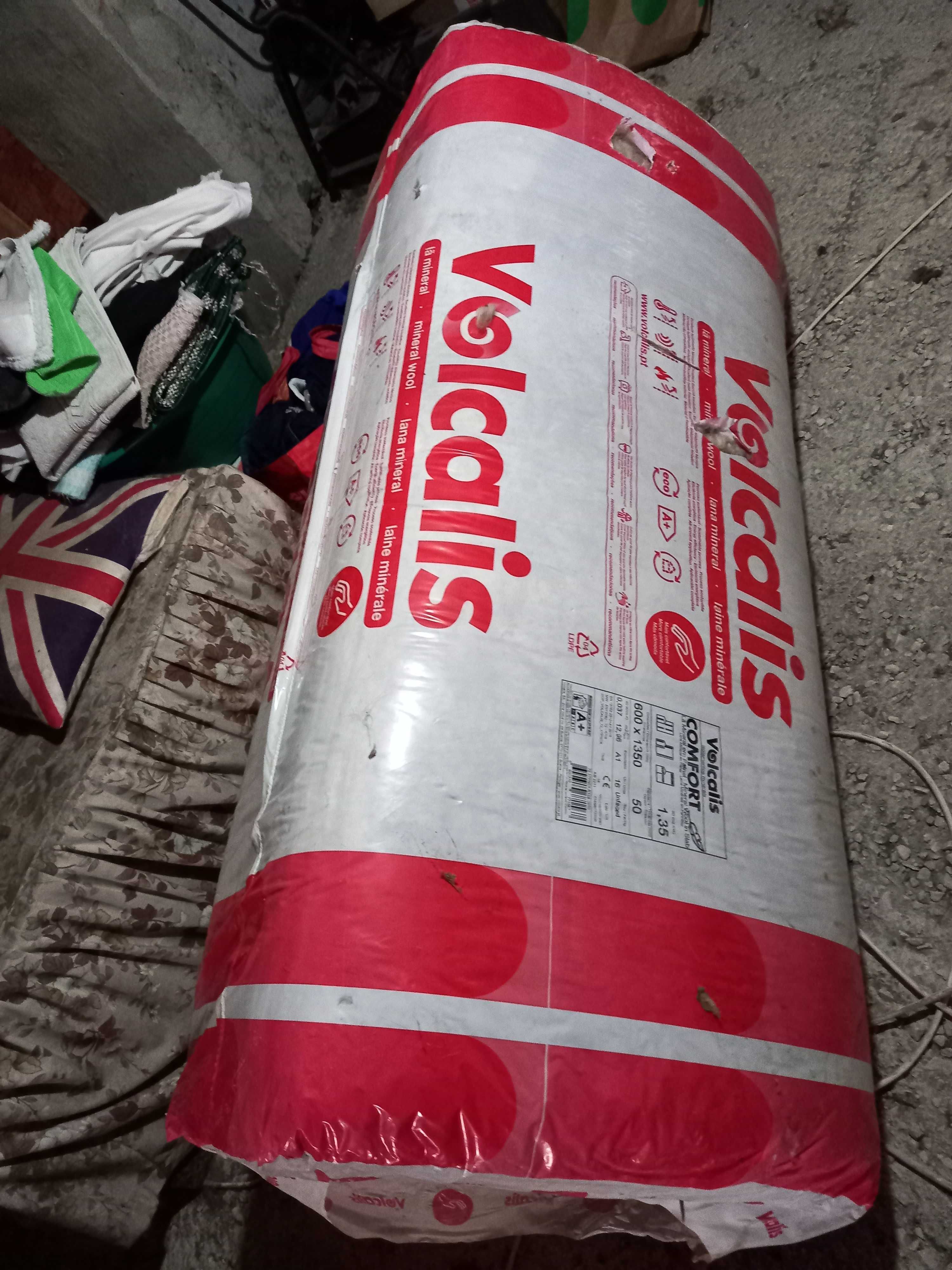 Vendo lote de material de construção pladur,raias,lã de vidro,etc