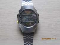 Guess ciekawy sportowy zegarek