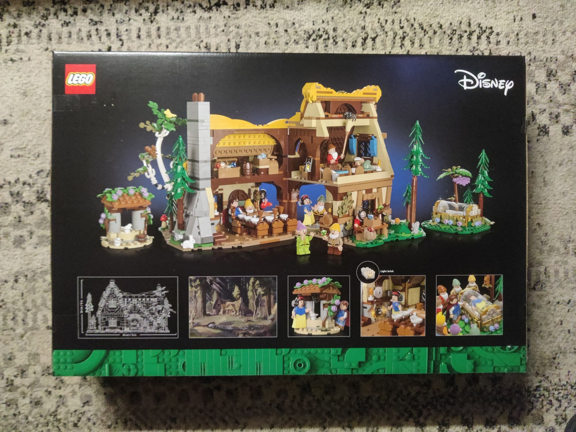 Lego Disney 43242 Chatka Królewny Śnieżki i siedmiu krasnoludków