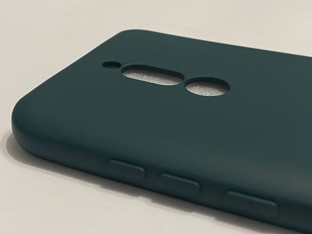 Чехол Xiaomi Redmi 8 Плотний протиударний з Мікрофіброю