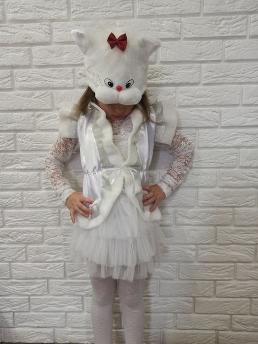 Прокат (оренда)  новорічних костюмів