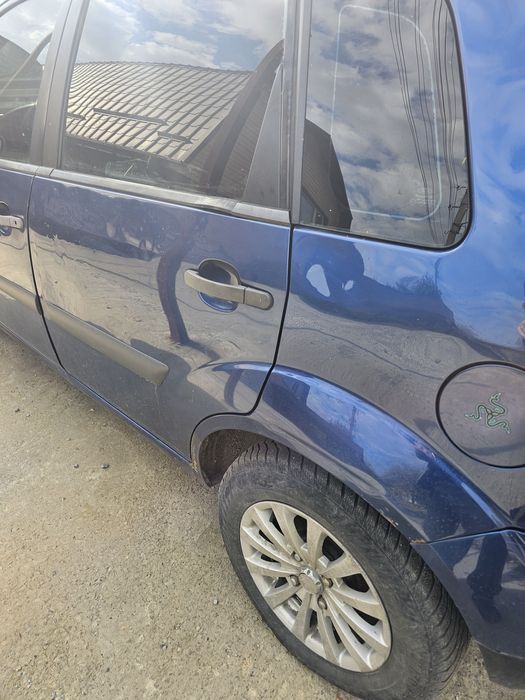 Легковые автомобили