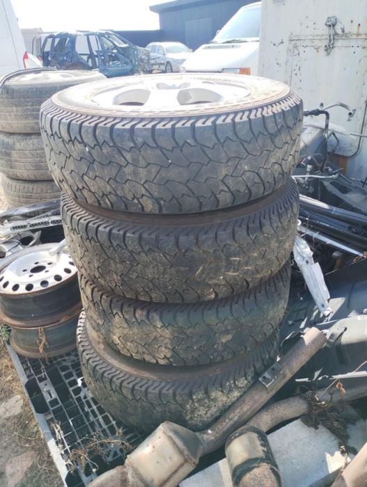 Колеса в зборі  265/70/R 17