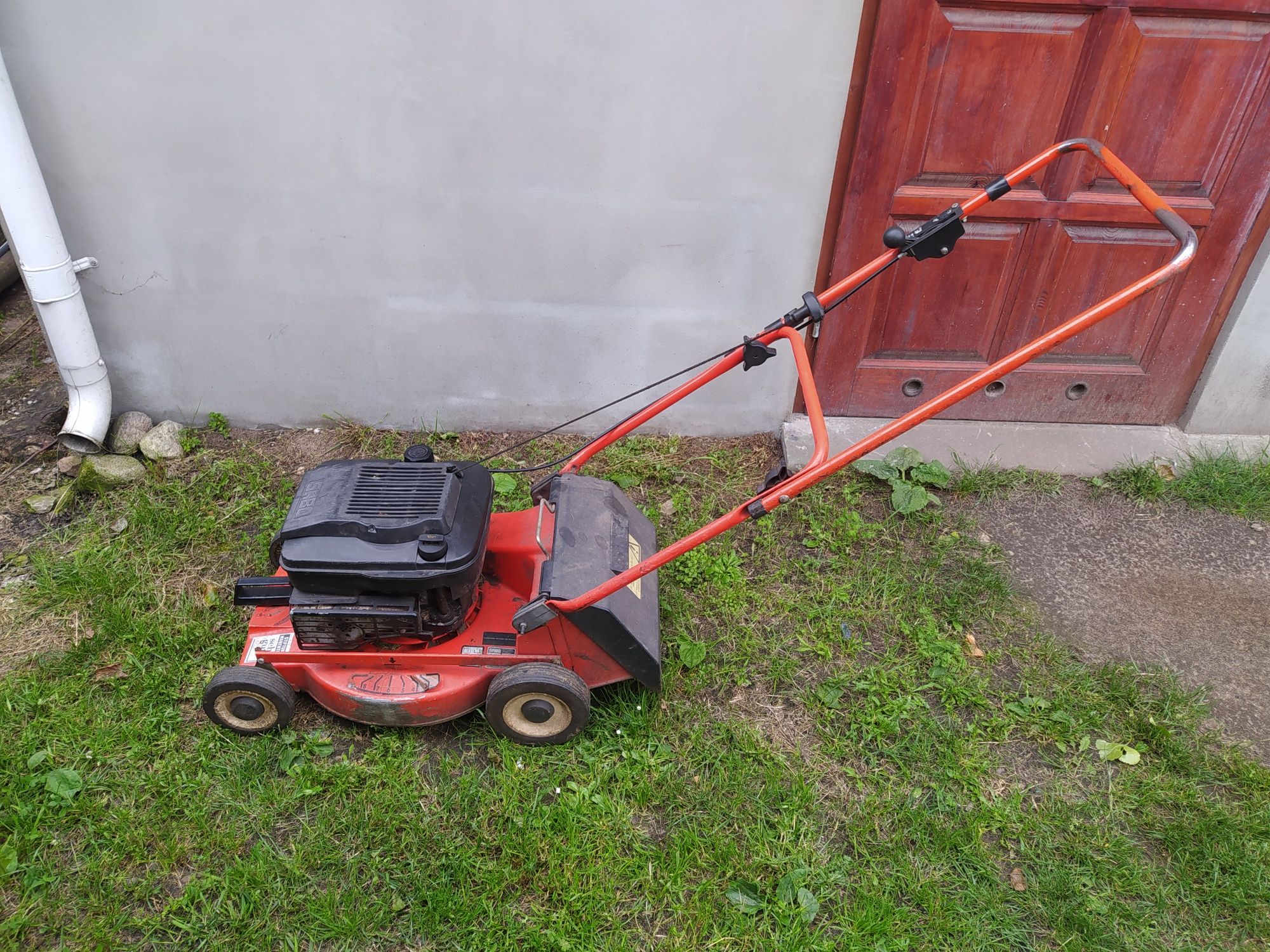 Kosiarka spalinowa SABO Briggs&Stratton 5.5KM