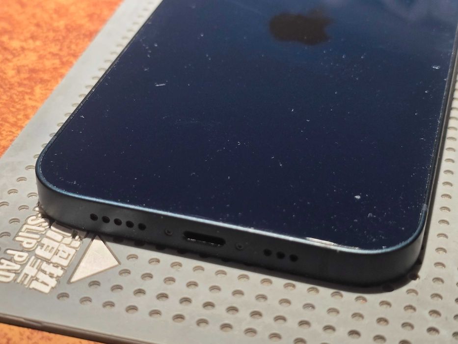 FV23% Używany - Apple iPhone 13 128GB Czarny (12) - GSM Baranowo