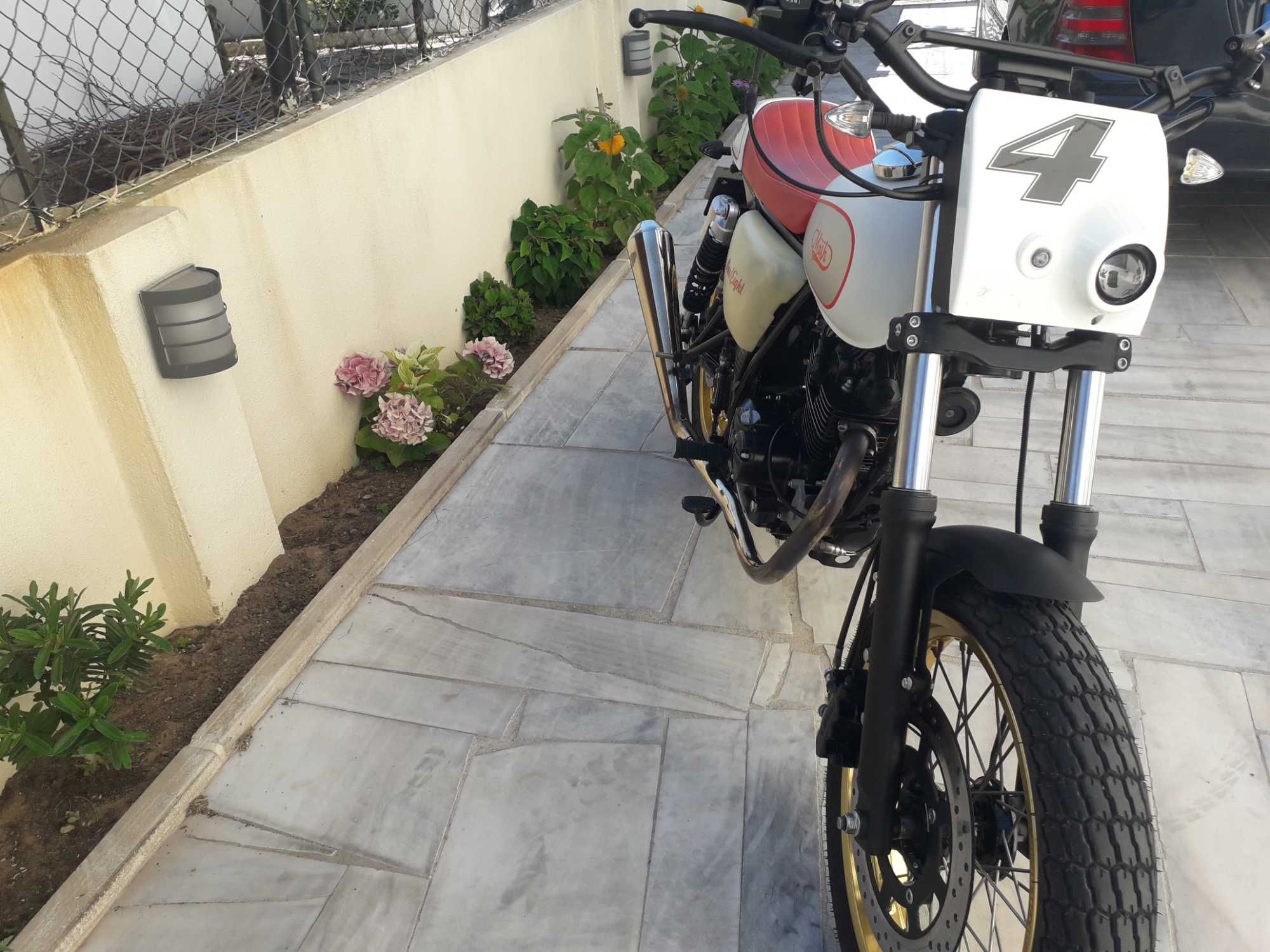 Mash Dirt Track 125CC